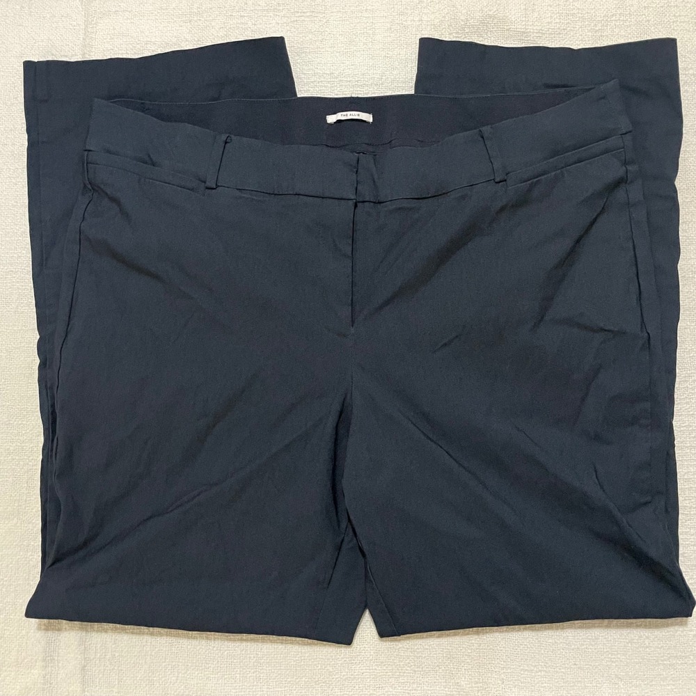 Lane Bryant The Allie Navy Blue Straight Leg Dress Pants Womens 22R Stretch